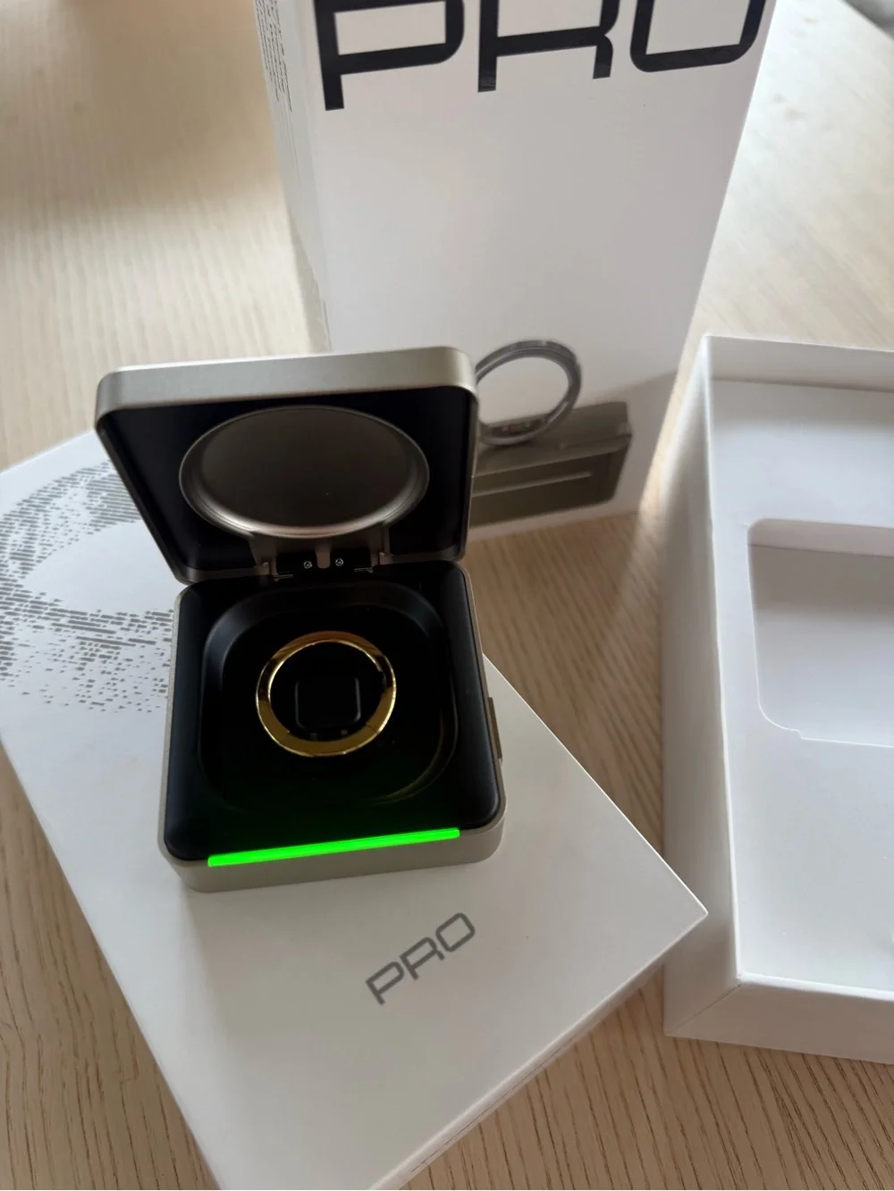 Ultrahuman Ring PRO Smart Ring Bionic Gold - Size 8